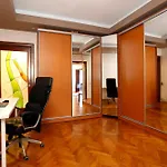 Chill And Relax Spacious 3Br Up To 8 Guests!! Old Town *