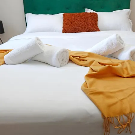 Near Old Town - Chill & Relax - 3bdr Cozy & Roomy 布加勒斯特