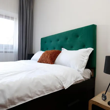 Chill & Relax - Cozy & Roomy -3Bdr Near Old Town * Boekarest