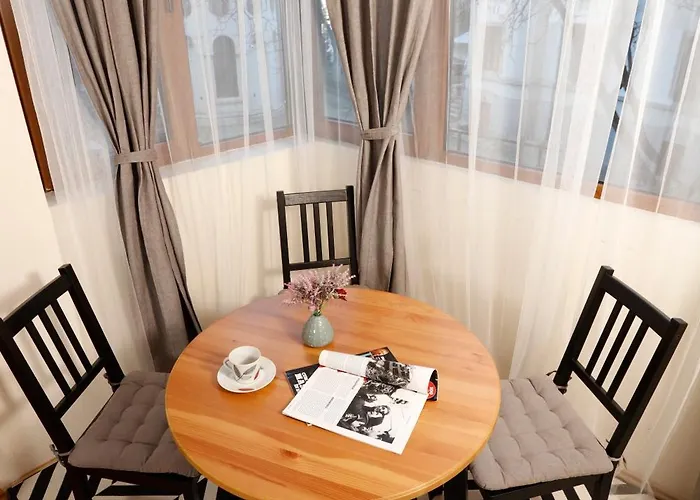 Lejlighed Chill & Relax - Near Old Town - 3Bdr Cozy & Roomy *