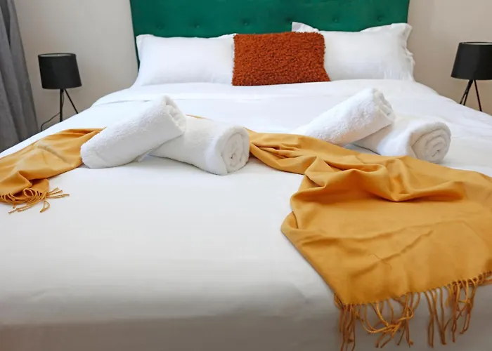 Chill & Relax - Near Old Town - 3Bdr Cozy & Roomy Bukarest