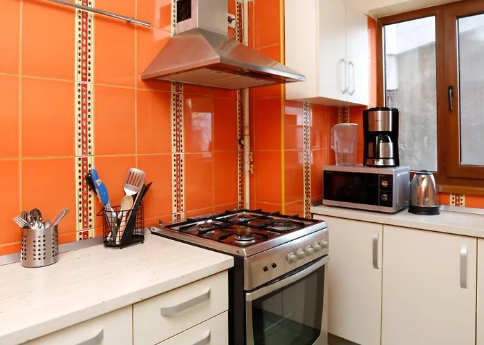 Near Old Town - Chill & Relax Up To 8 Guests Bukarest