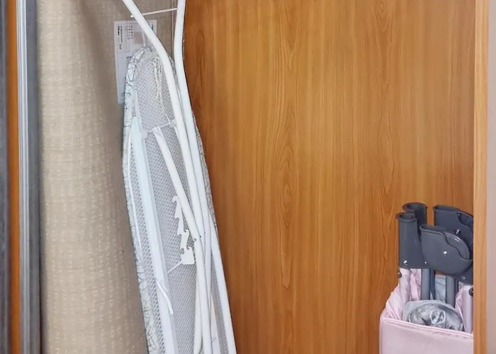 Apartment Near Old Town - Chill & Relax Up To 8 Guests