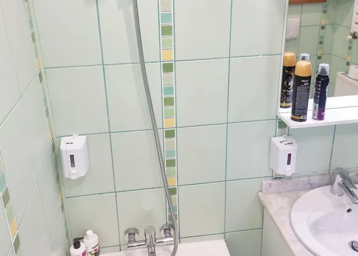 Near Old Town - Chill & Relax Up To 8 Guests Bucureşti