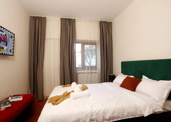 Near Old Town - Chill & Relax Up To 8 Guests * Bucarest